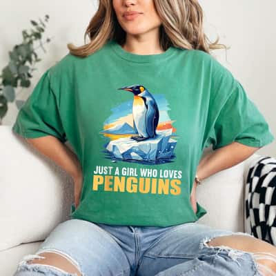 Just A Girl Who Loves Penguins Penguins Penguin T-Shirt