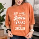 Just A Girl Who Loves Llamas And Chicken Llama Gift T-Shirt