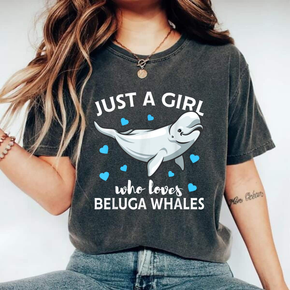Just A Girl Who Loves Beluga Whales Ocean Gift T-Shirt Just A Girl Who Loves Beluga Whales Ocean Gift T-Shirt