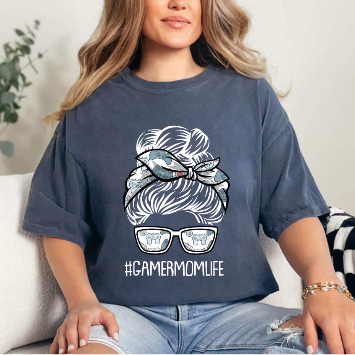 Mother's Day Gamer Mom Life Mothers-Day Gaming Video-Game Controller Mama Gift T-Shirt Mother's Day Gamer Mom Life Mothers-Day Gaming Video-Game Controller Mama Gift T-Shirt