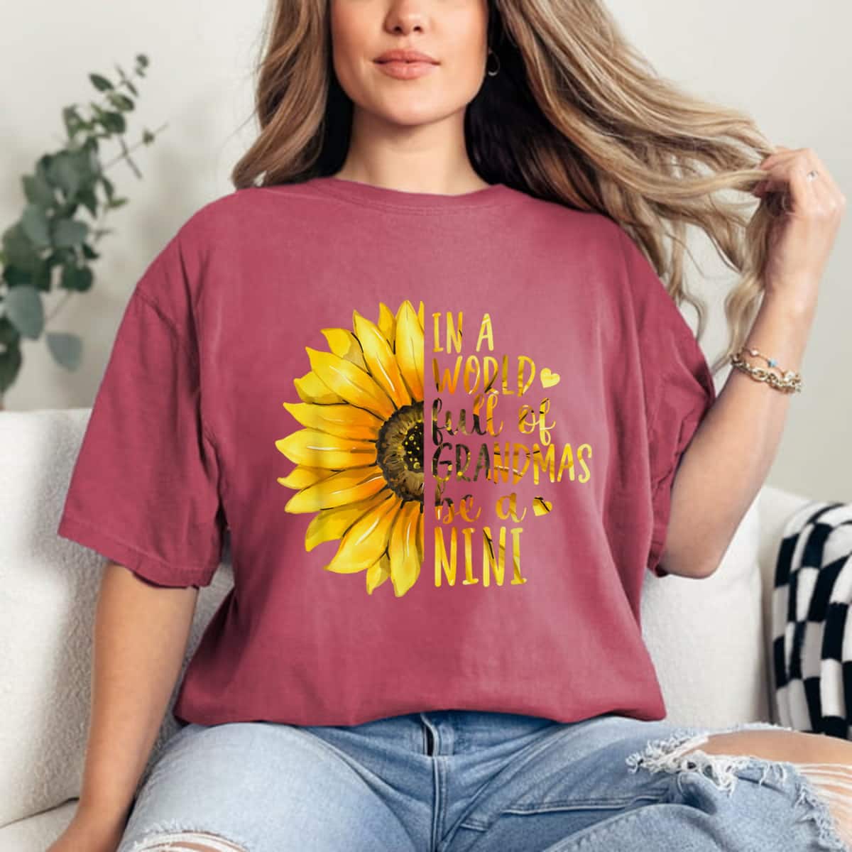 Mother's Day Be A Nini Grandma Nini Grandmother Gift T-Shirt Mother's Day Be A Nini Grandma Nini Grandmother Gift T-Shirt