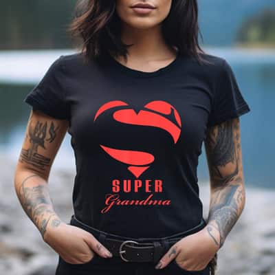 Mother's Day Super Grandma Superhero Gift Mother Father Day Gift T-Shirt