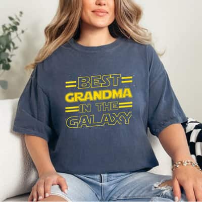 Best Grandma In The Galaxy Funny Mothers Day Gift For T-Shirt