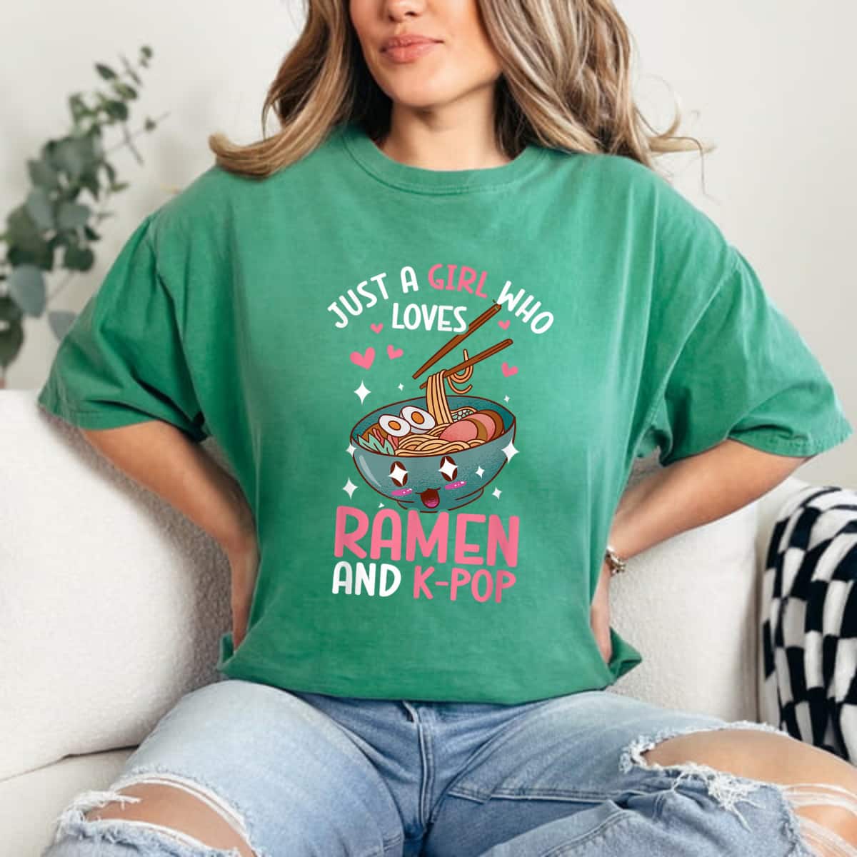 Just A Girl Who Loves Ramen And K-Pop Graphic For Teen Girls T-Shirt Just A Girl Who Loves Ramen And K-Pop Graphic For Teen Girls T-Shirt