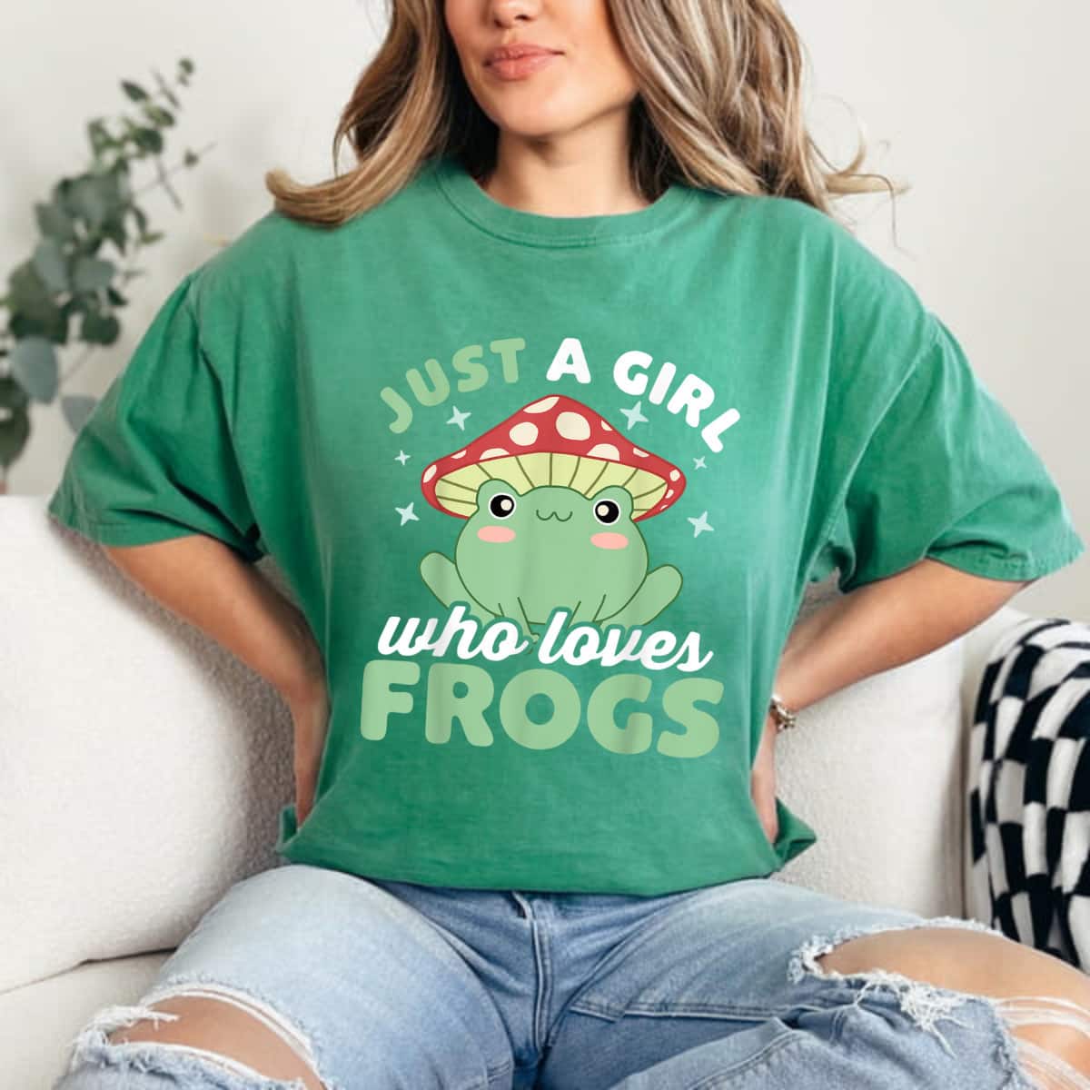 Kawaii Cottagecore Mushroom Hat Just A Girl Who Loves Frogs T-Shirt Kawaii Cottagecore Mushroom Hat Just A Girl Who Loves Frogs T-Shirt