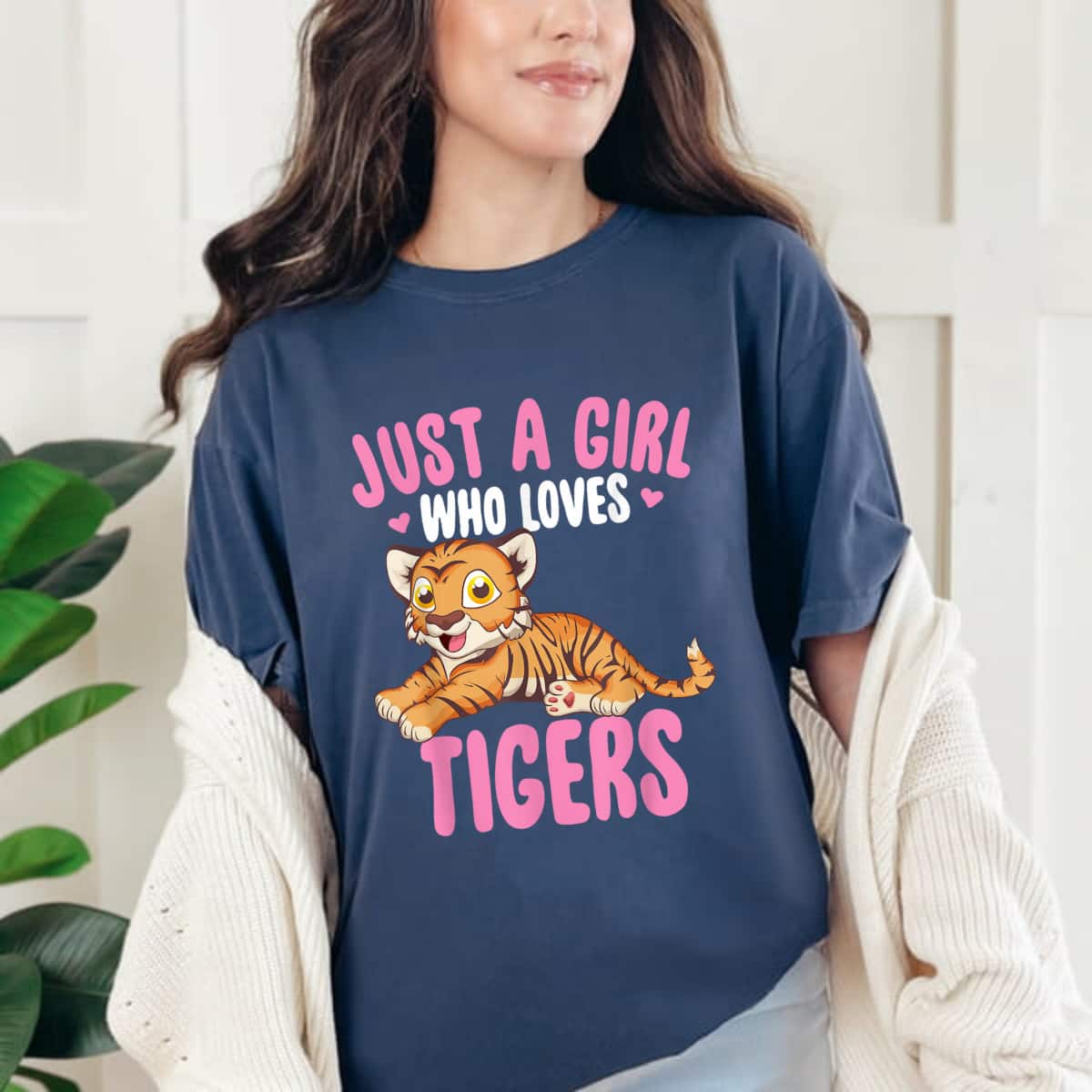 Just A Girl Who Loves Tiger Cute Kawaii Tiger Animal T-Shirt Just A Girl Who Loves Tiger Cute Kawaii Tiger Animal T-Shirt