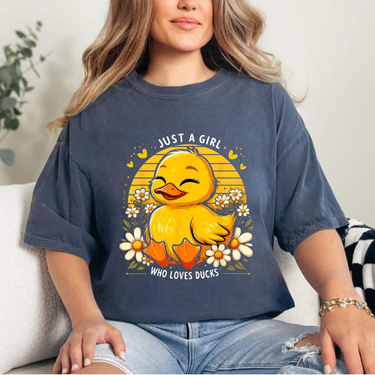 Just A Girl Who Loves Ducks Girl Cute Funny Duck Gifts T-Shirt Just A Girl Who Loves Ducks Girl Cute Funny Duck Gifts T-Shirt
