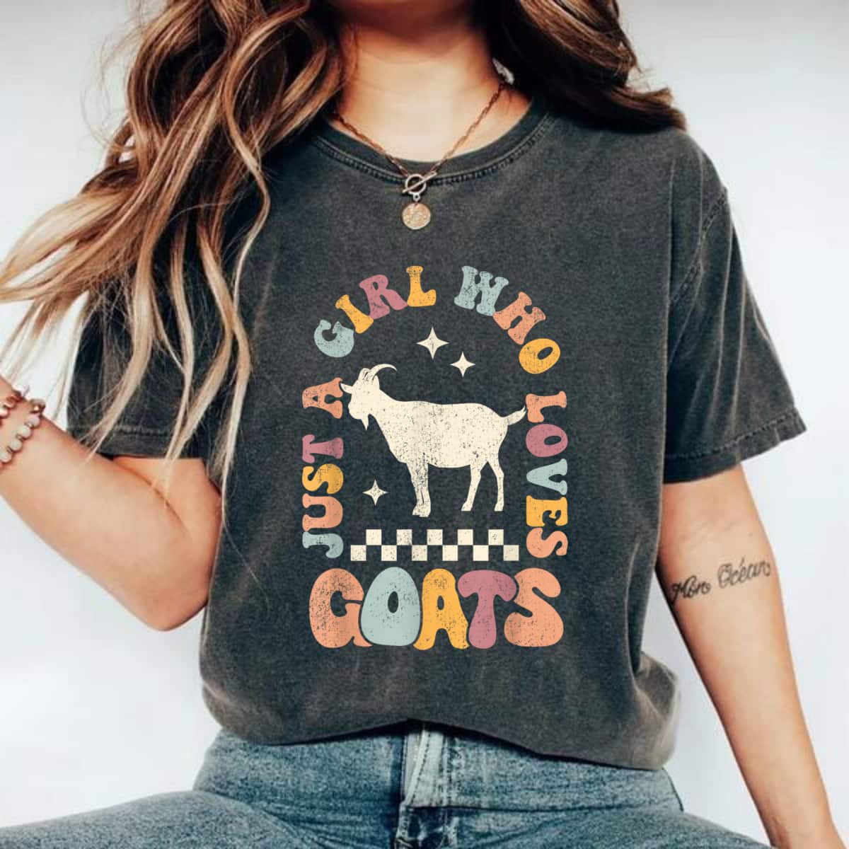 Just A Girl Who Loves Goats Cute Goat Mom Farm Animal Lover T-Shirt Just A Girl Who Loves Goats Cute Goat Mom Farm Animal Lover T-Shirt