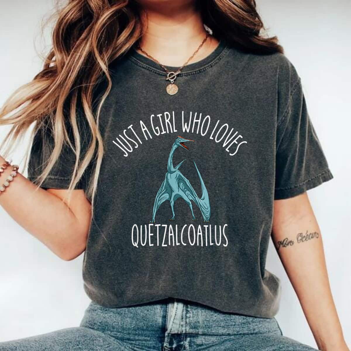 Just A Girl Who Loves Quetzalcoatlus Dinosaur Quetzalcoatlus T-Shirt Just A Girl Who Loves Quetzalcoatlus Dinosaur Quetzalcoatlus T-Shirt