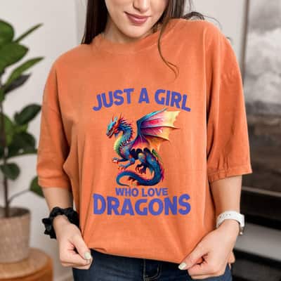 Cute Blue Dragon Just A Girl Who Loves Dragons Girl T-Shirt